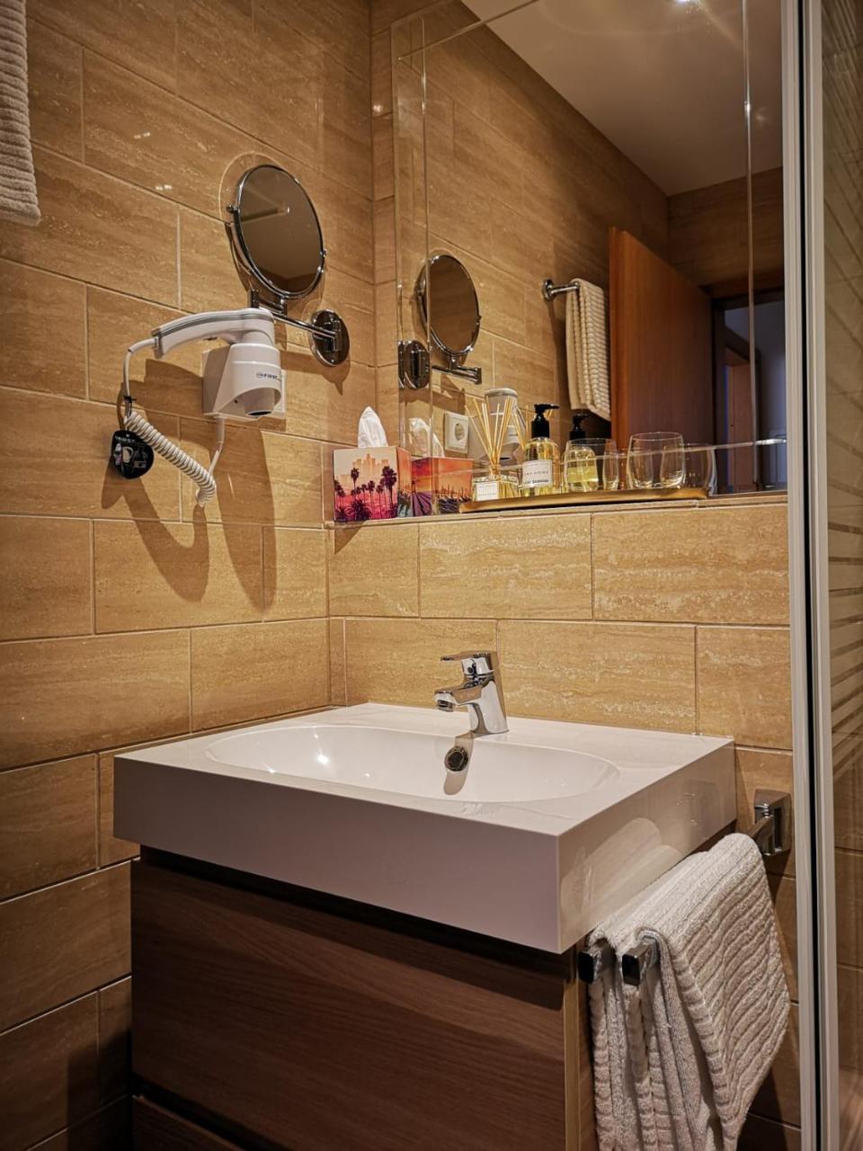 Rhepi-Apartment Essen Extérieur photo